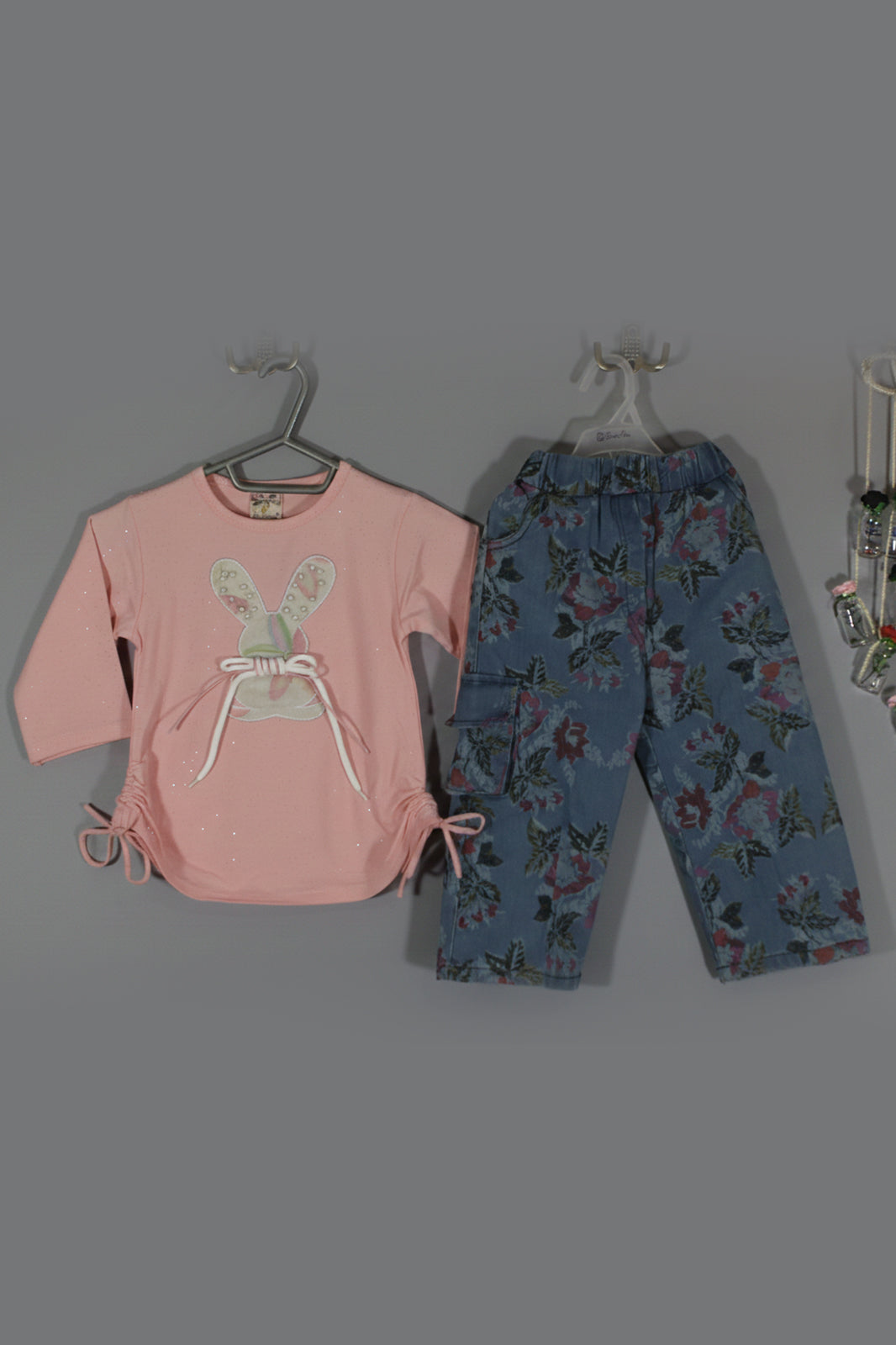 Girls Cotton Top & Floral Denim Pant Set – Cute Bunny Design Two-Piece Outfit