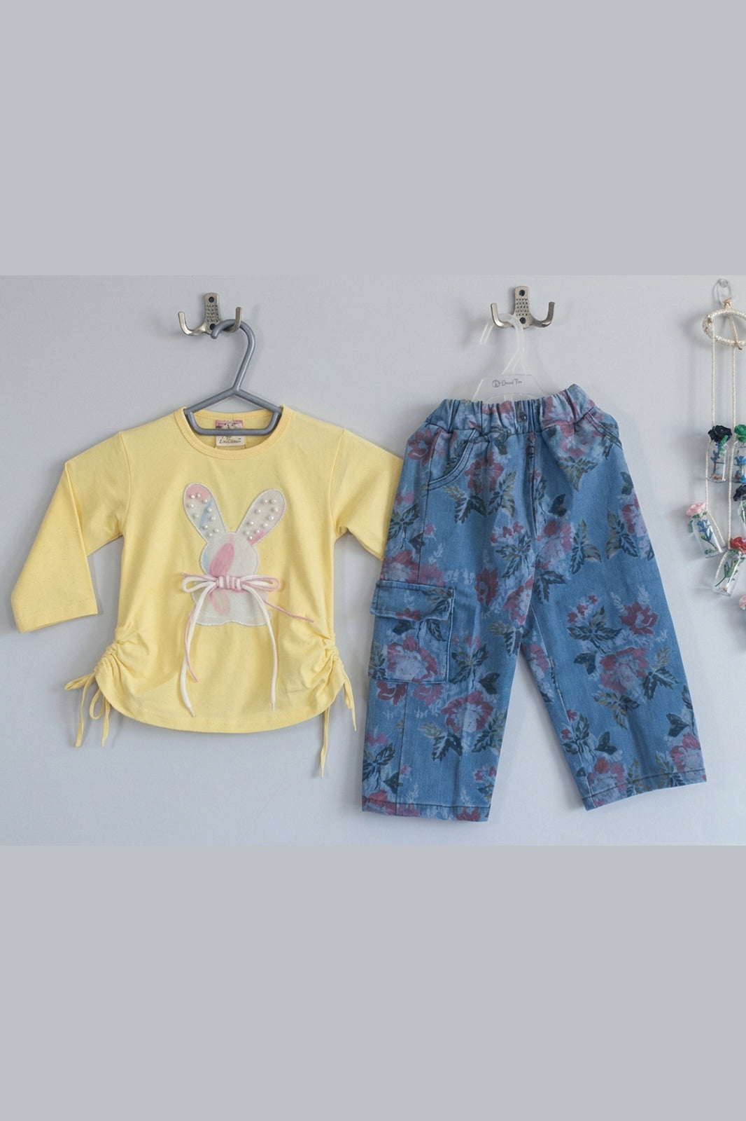 Girls Cotton Top & Floral Denim Pant Set – Cute Bunny Design Two-Piece Outfit