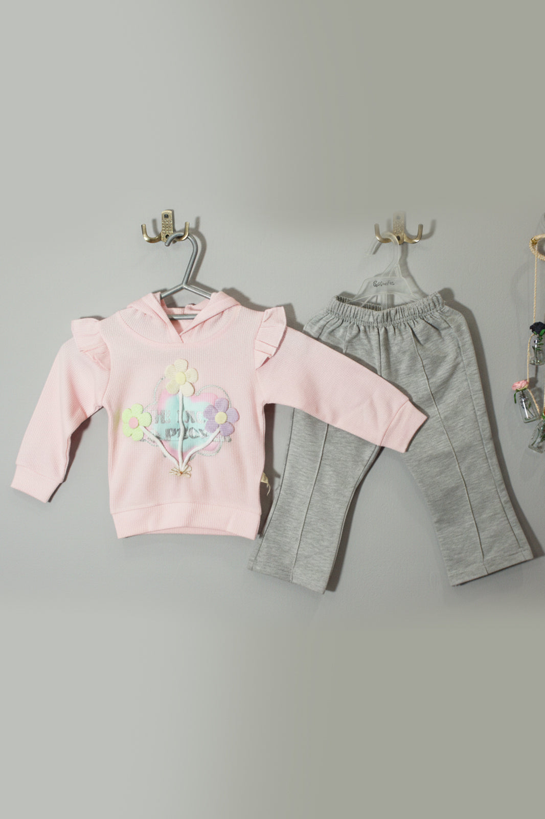 Girls Soft Cotton Hoodie & Jogger Set – Cozy Two-Piece Outfit