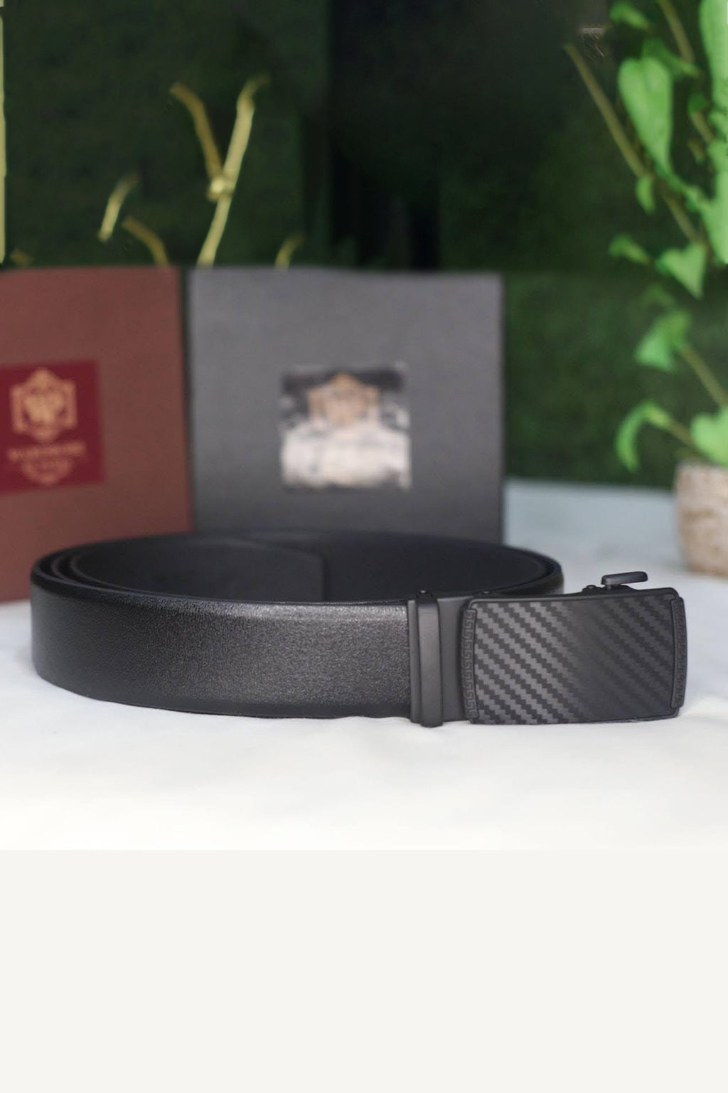 Men’s Luxury Reversible Croc-Embossed Leather Belt – Black &amp; Brown with Polished Gunmetal Buckle