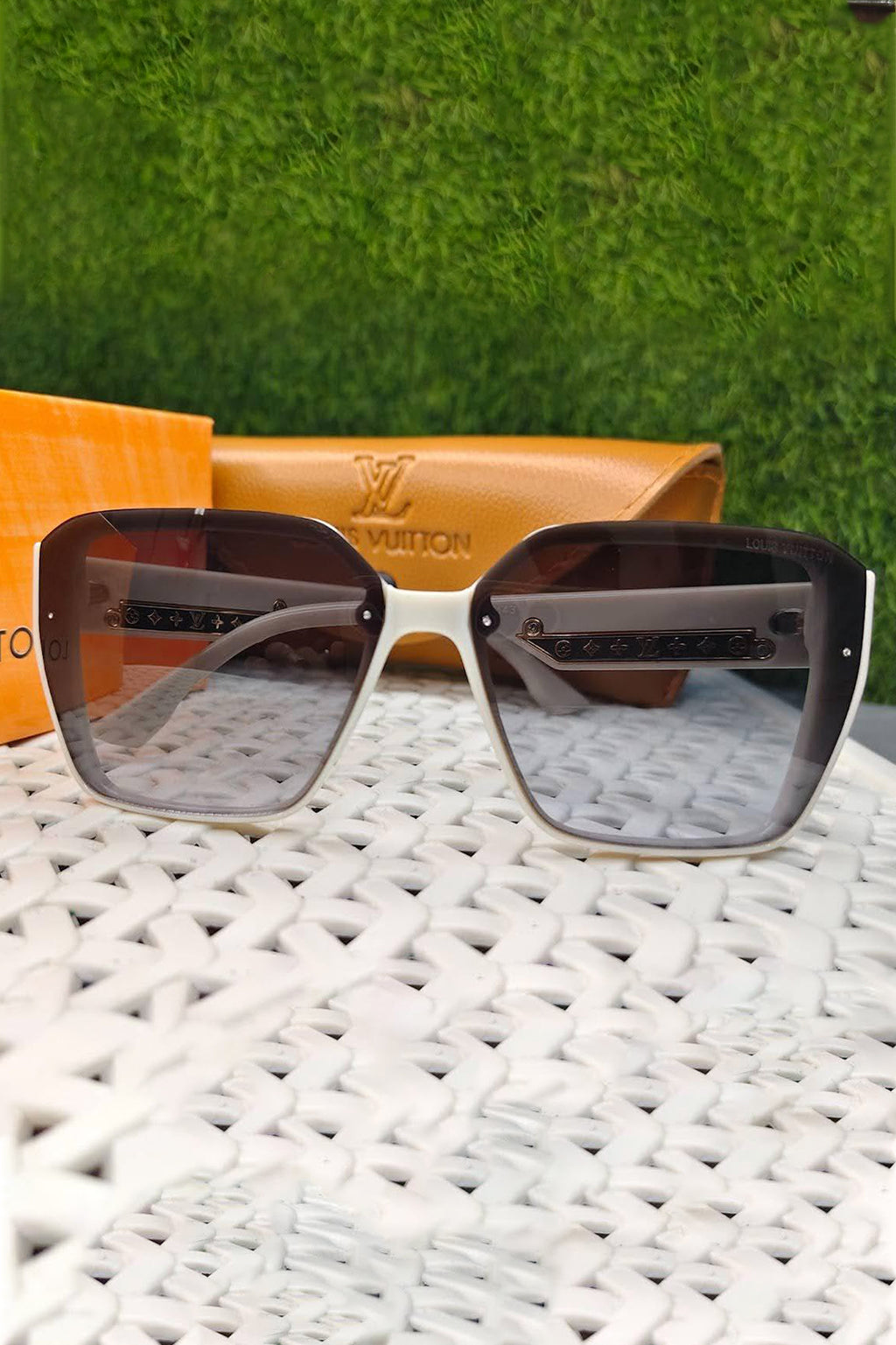 FENDI WP-3841 Made in italy