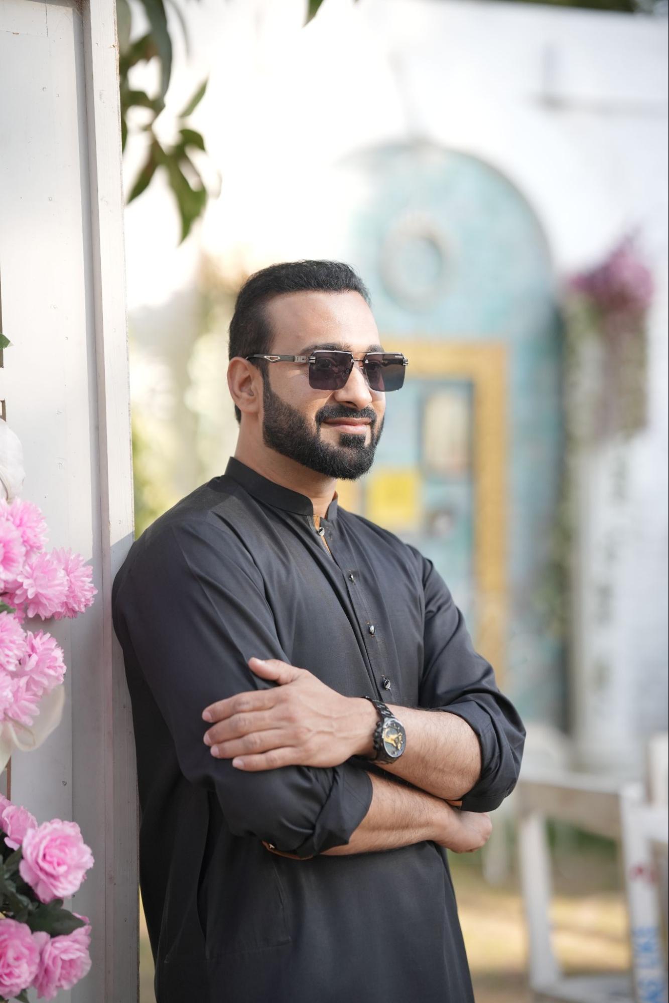 Men’s Premium Black Boski Kurta Suit –  With Dotted Gray + Mustard Contrast Inner Placket & With Packing Gift Box.