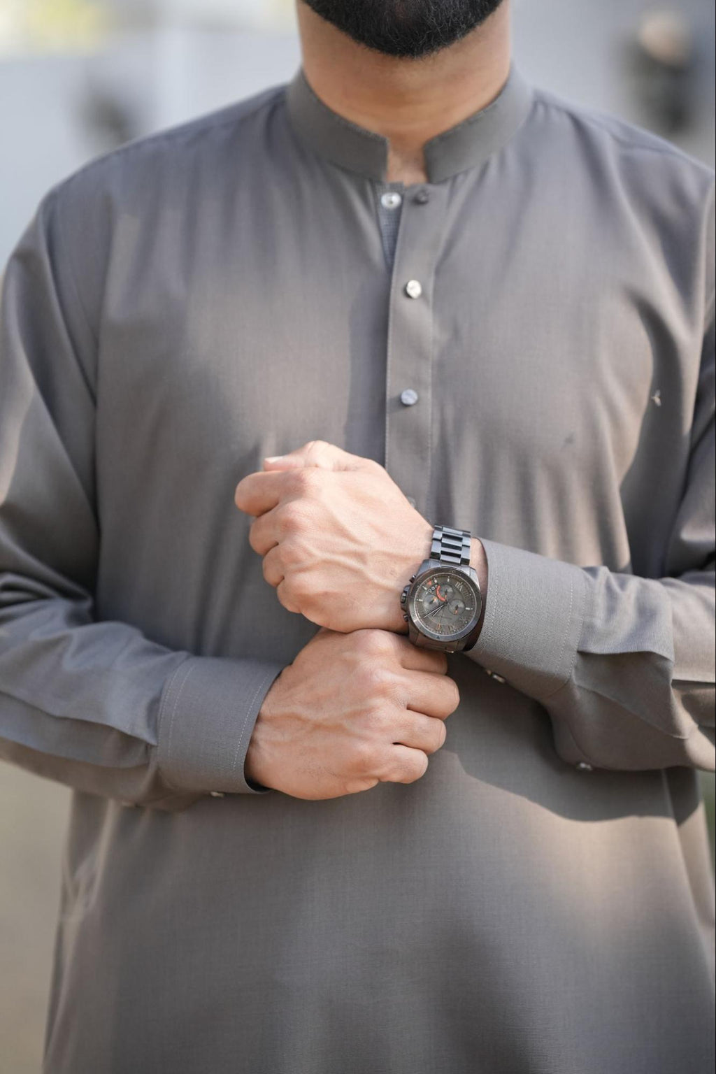 Men’s Premium Charcoal Grey Kurta Suit – Textured Fabric with Contrast Inner Placket With Gift BoX.